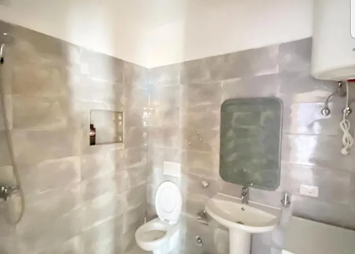 Center Sun Shine アパート